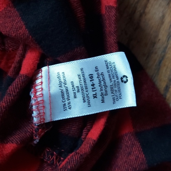 9 for $10 M&M Top - Picture 5 of 7